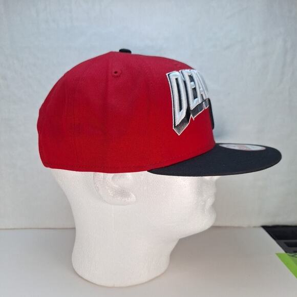 Marvel Deadpool New Era 9FIFTY Snapback Flat Brim Bill Hat Cap Red Black - Picture 5 of 8